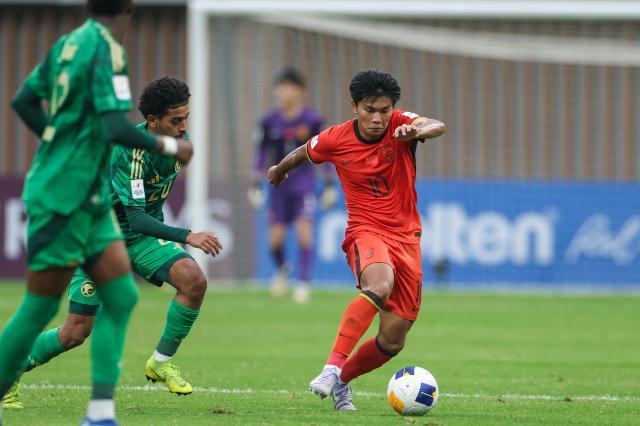 【U20亚洲杯】刘诚宇失点 中国0比1沙特无缘世青赛