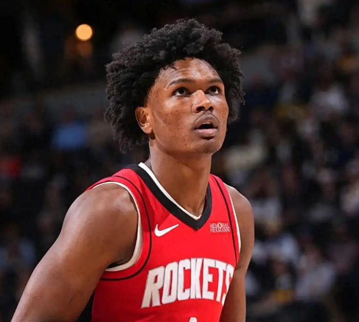 开云体育下载-火箭4小将隐患太致命！3人无三分引空间拥挤，谢泼德神经刀太不稳